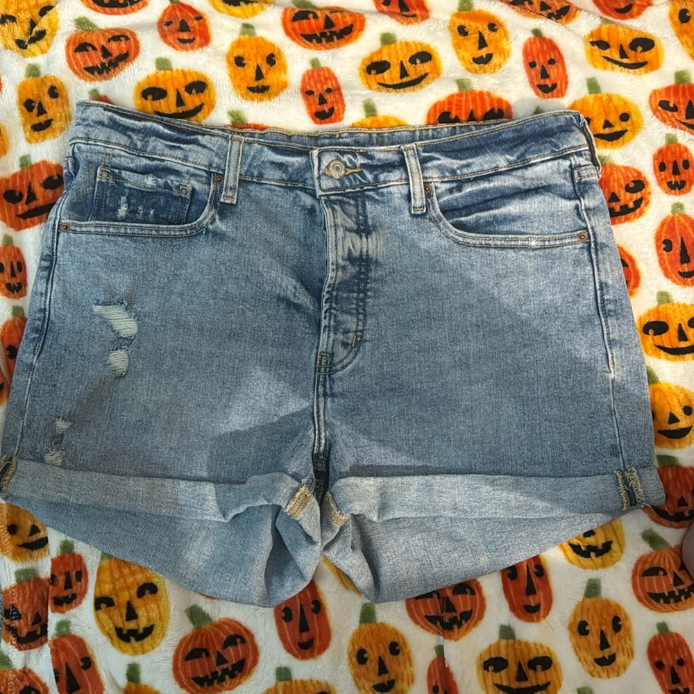 Old navy High-rise O.G. Straight shorts